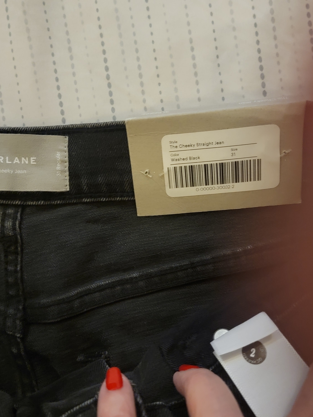 Everlane Cheeky Straight Leg Jeans in Washed Black - Picture 4 of 4